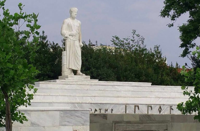 Ο Ιπποκράτης έκανε εγχειρήσεις εγκεφάλου και καρδιάς, 2500 χρόνια πριν!