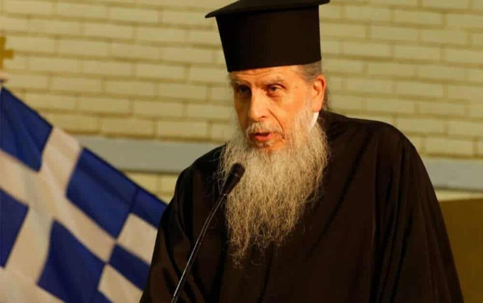 Ἡ Κάρτα τοῦ Πολίτη εἶναι θέμα μόνο πολιτικό ἤ καί Θεολογικό; - π. Σαράντης Σαράντος